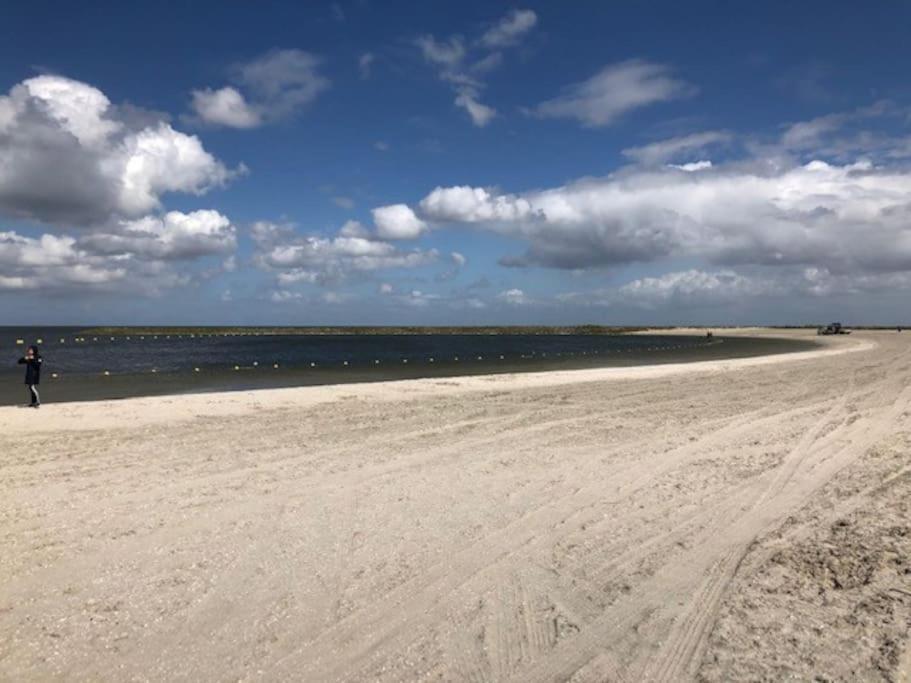 فيلا Gezellige Pipo Met Grote Schommel Aan Het Water ميديمبليك المظهر الخارجي الصورة
